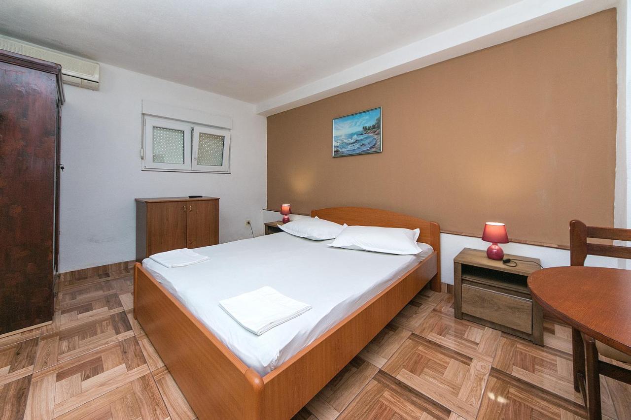 Apartments with a parking space Baska Voda, Makarska - 6773 Bagian luar foto